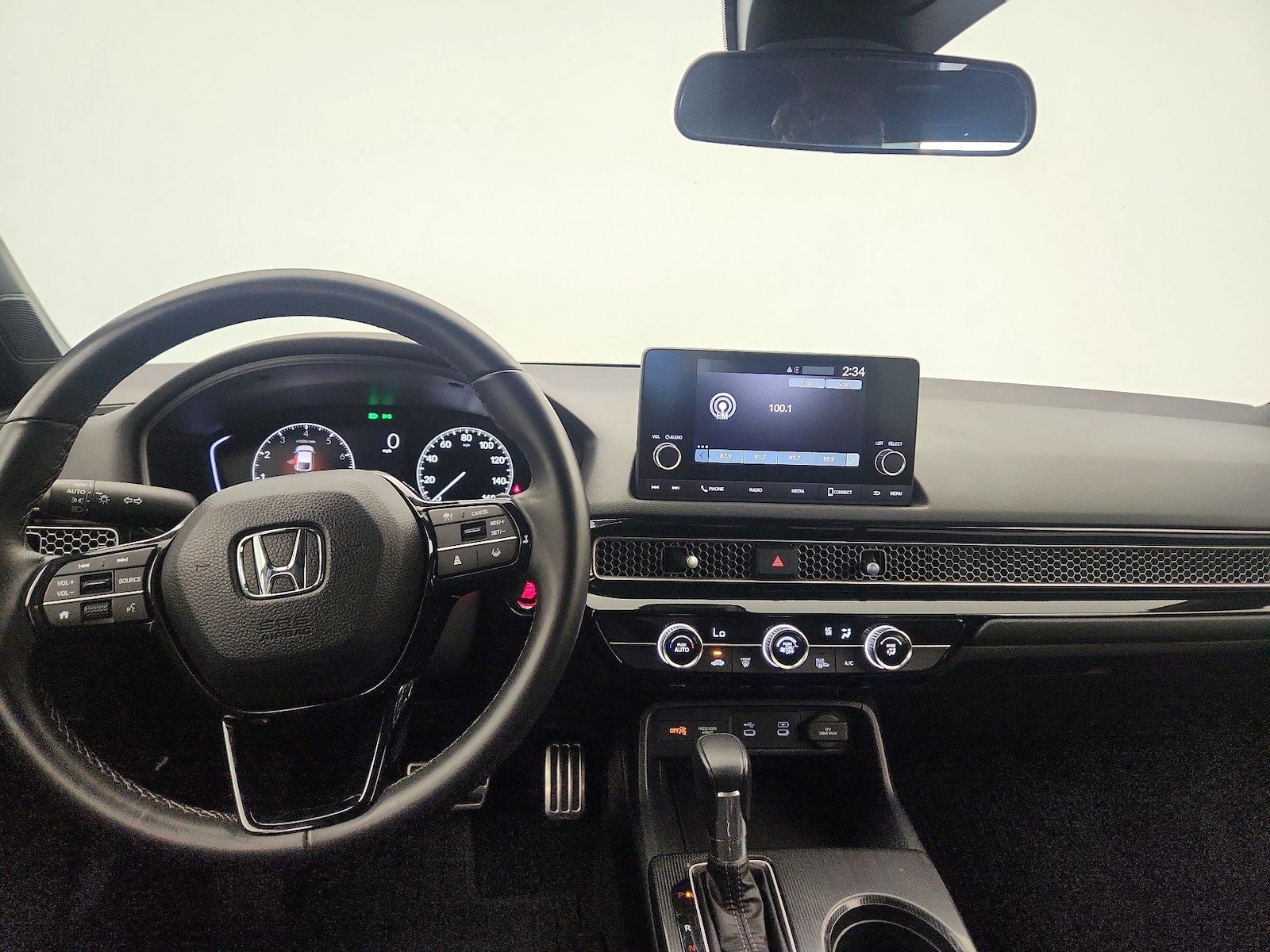Apple CarPlay® & Android Auto™