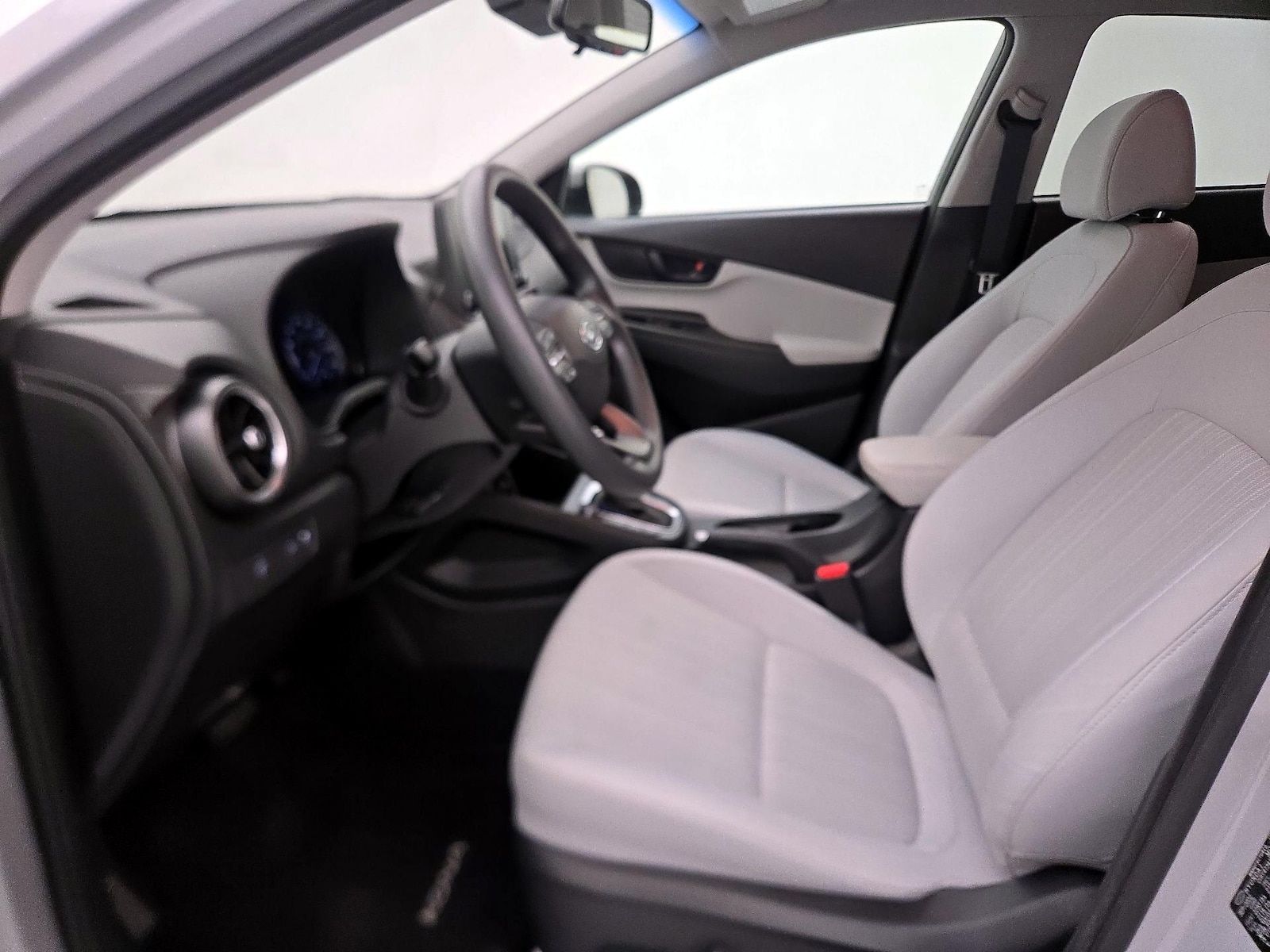 2023 Hyundai Kona SEL - Photo 12