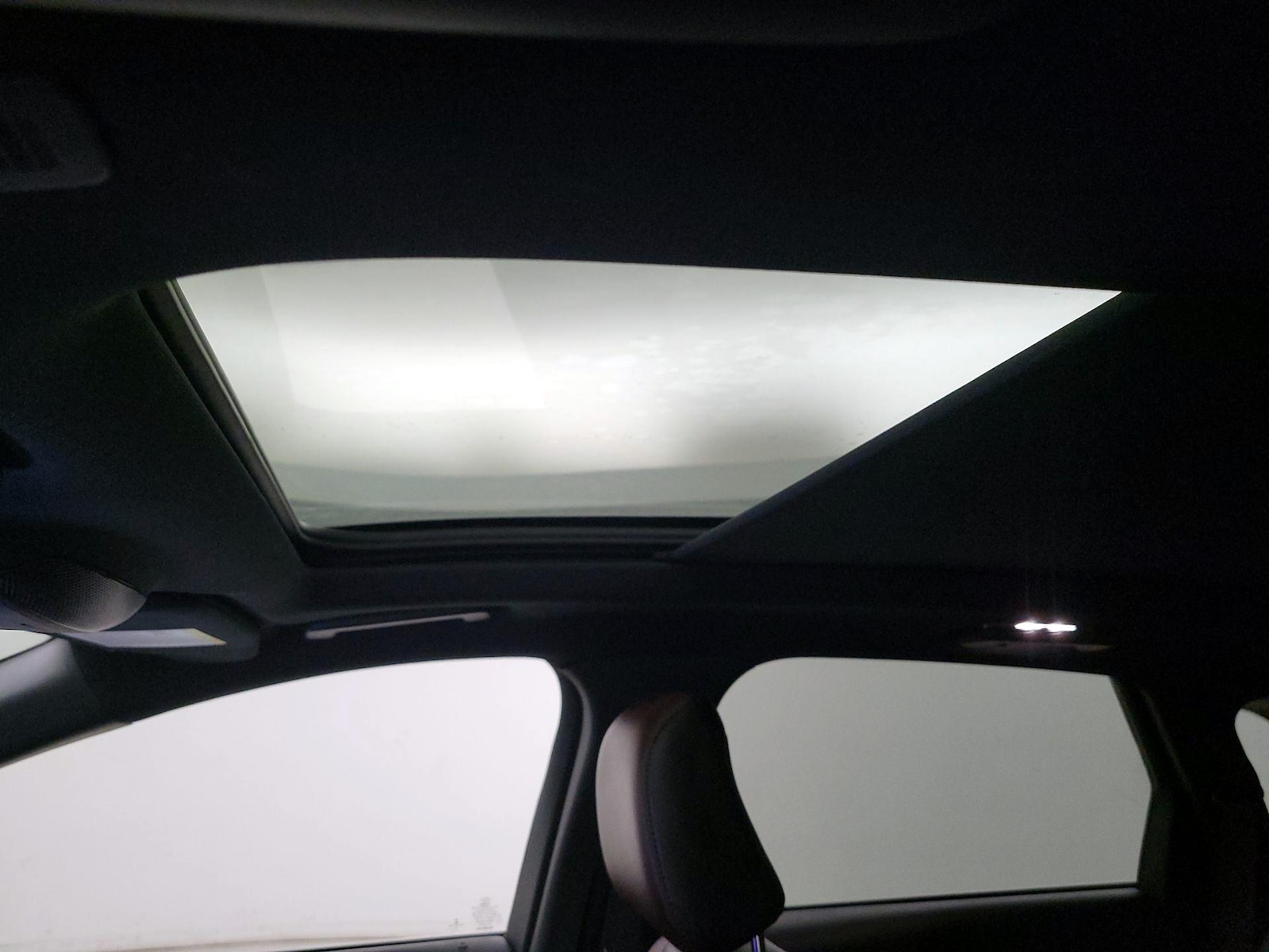 2020 Ford Edge Titanium - Photo 20
