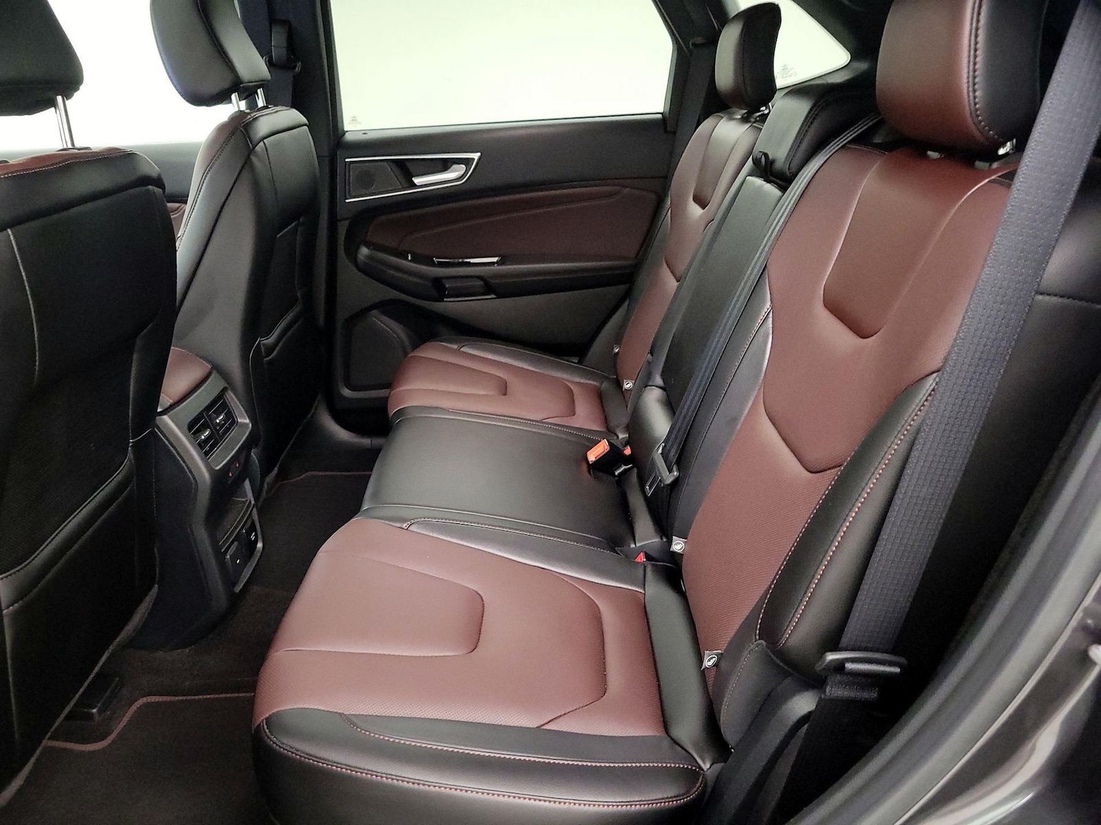 2020 Ford Edge Titanium - Photo 21