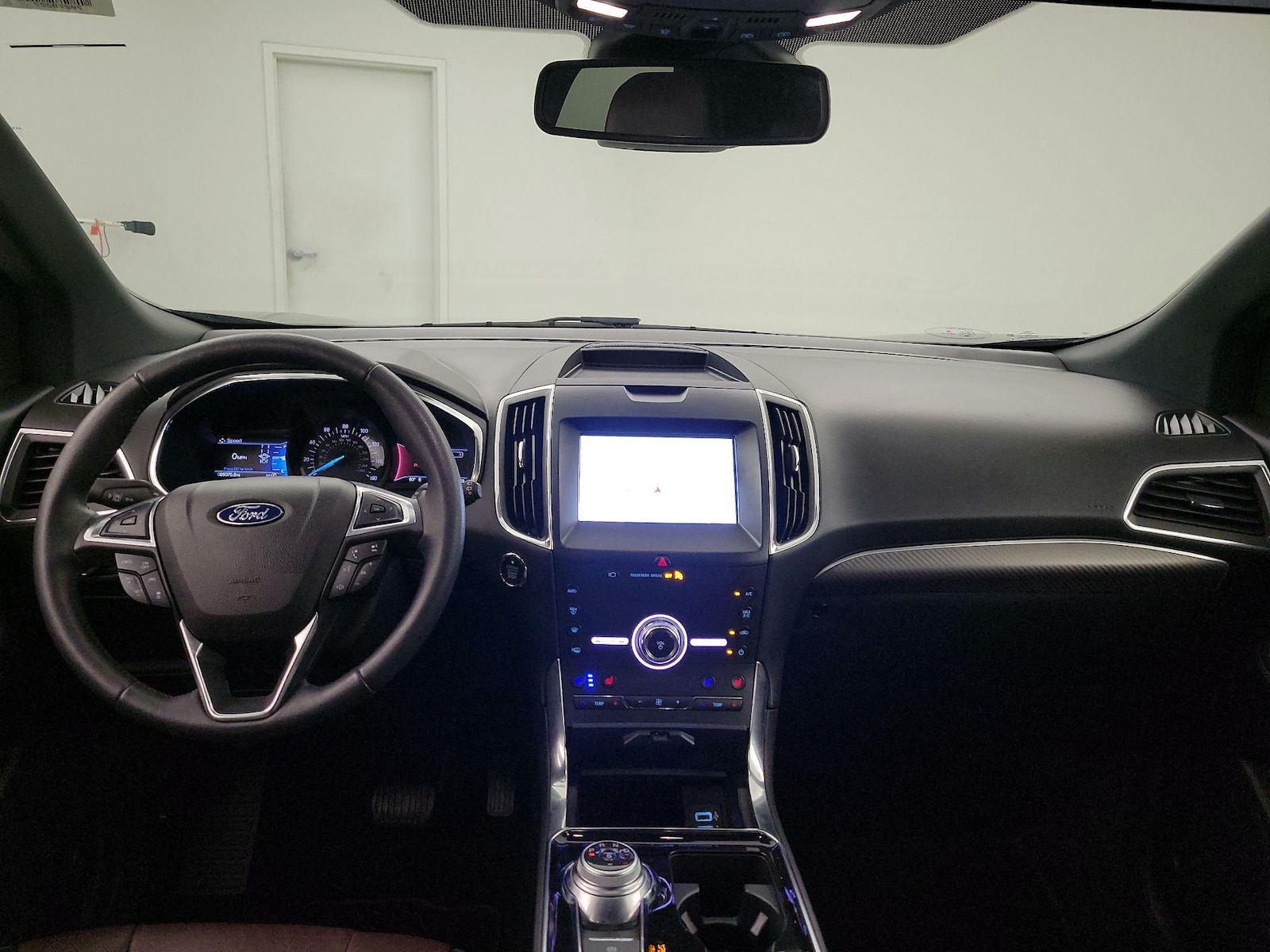 2020 Ford Edge Titanium - Photo 9