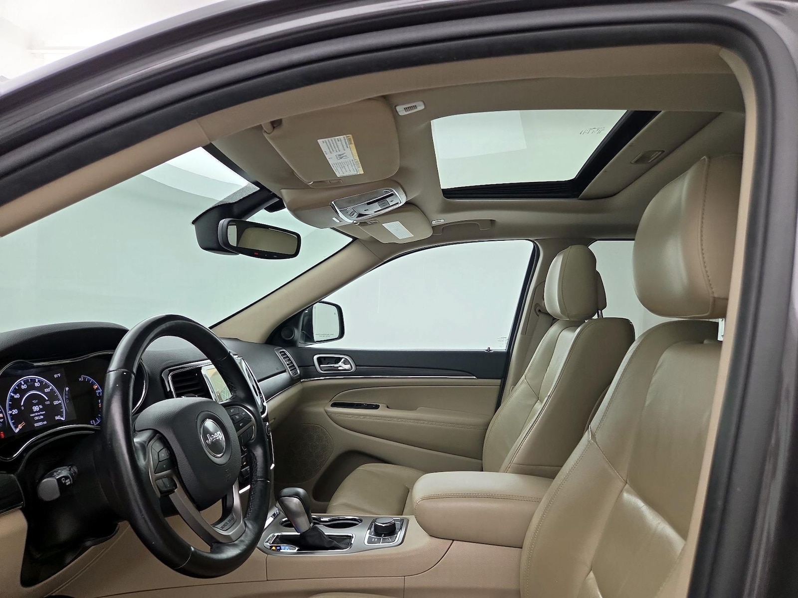 Sunroof(s) & Overhead Airbags