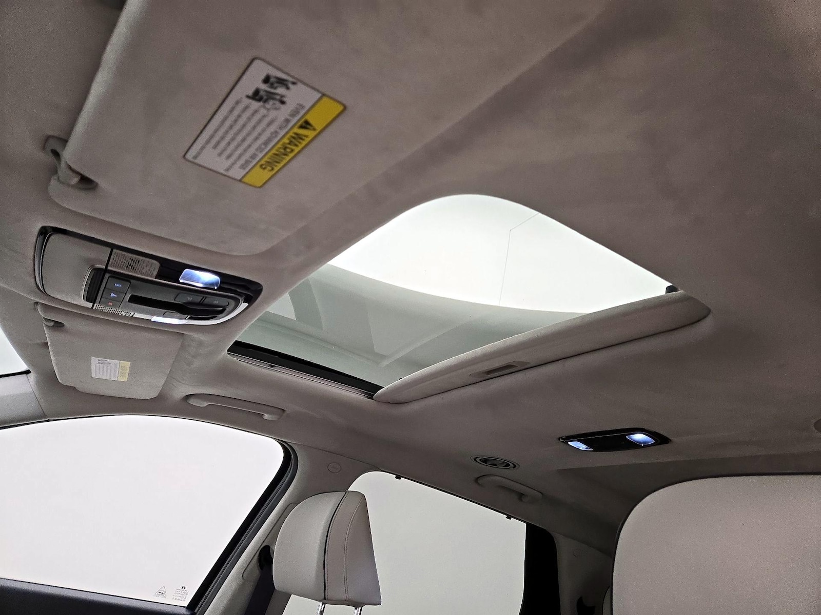 Sunroof(s) & Skylight(s)