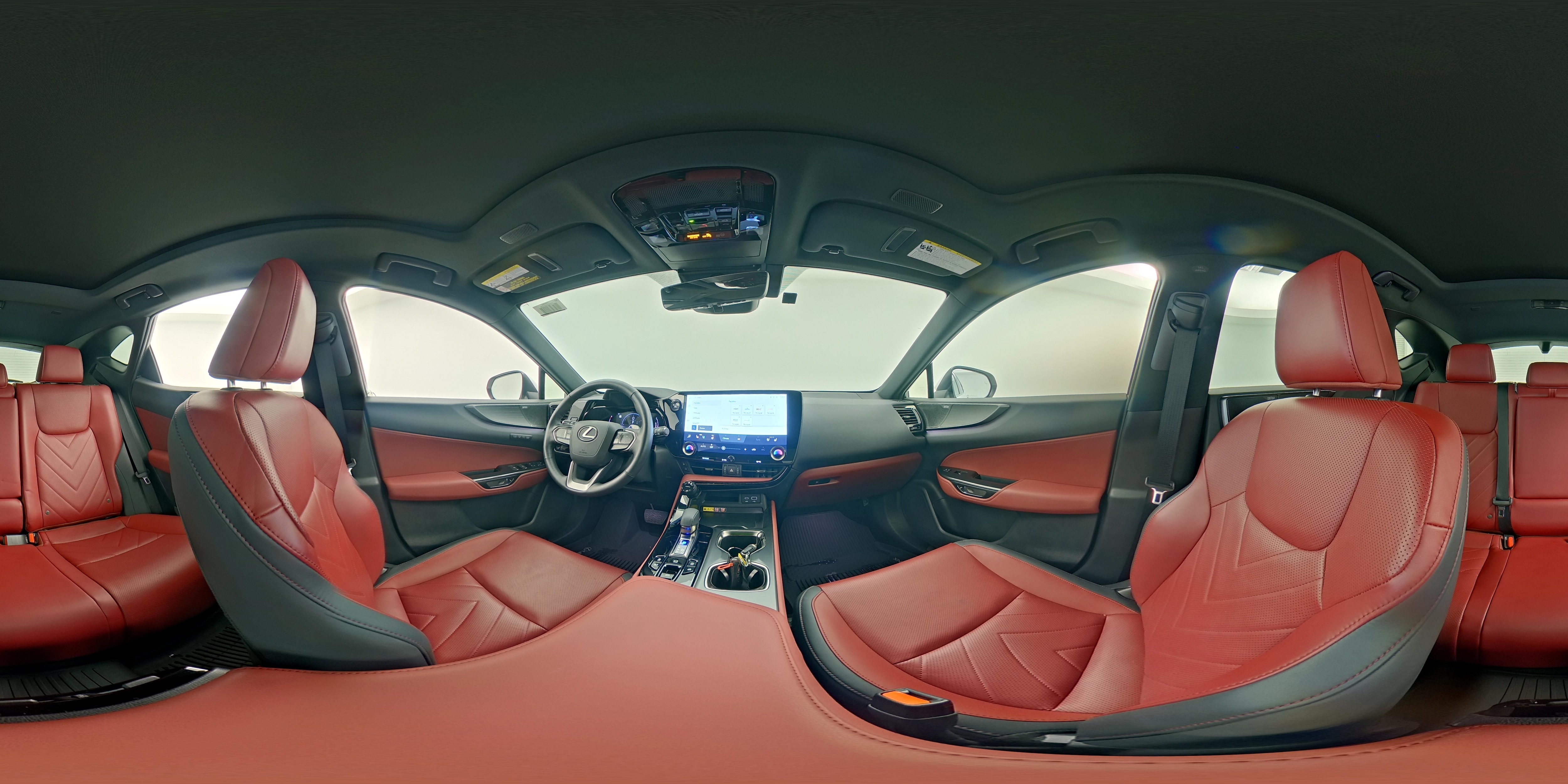2025 Lexus NX 350 - Photo 26