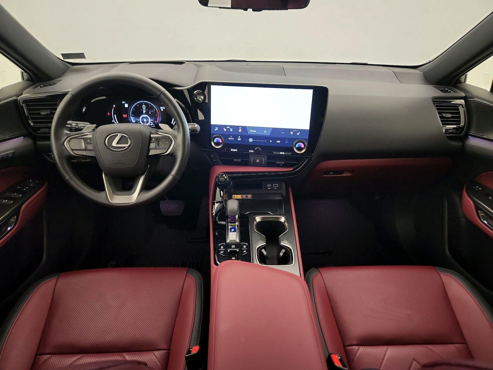 2025 Lexus NX 350 - Photo 10