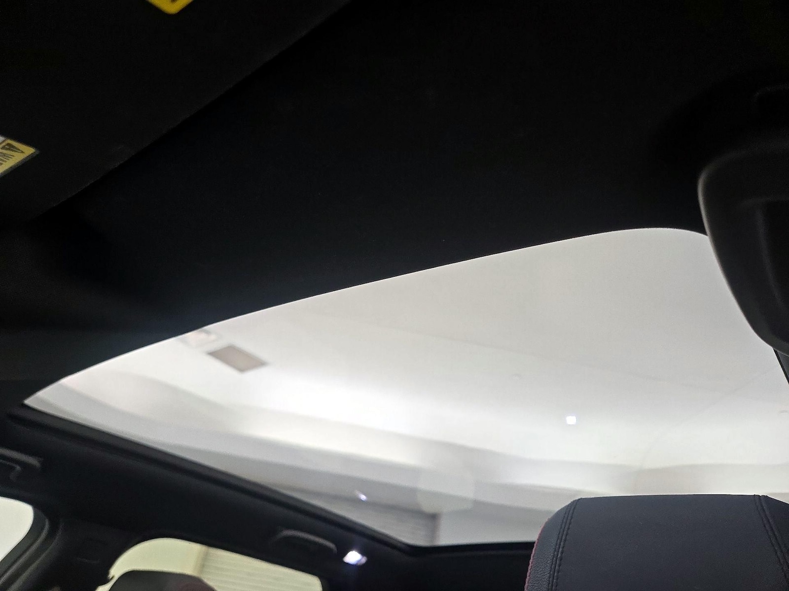 Skylight(s) & Overhead Airbags