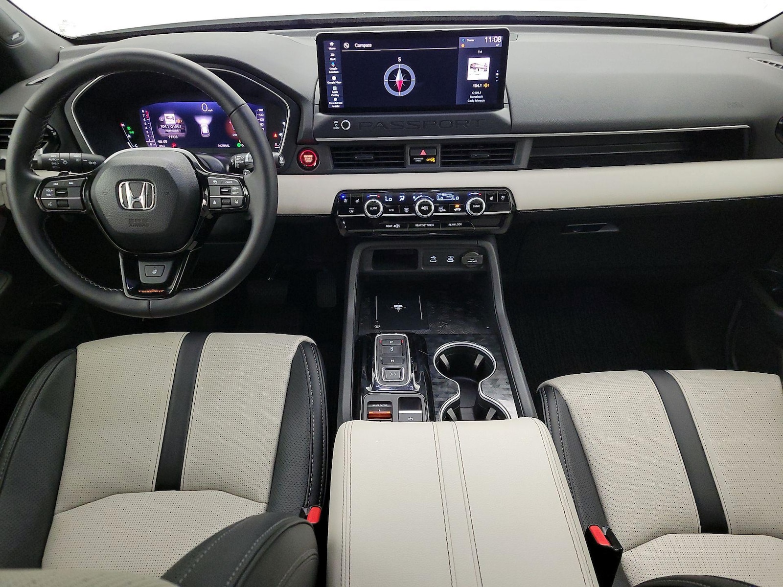 Apple CarPlay® & Android Auto™