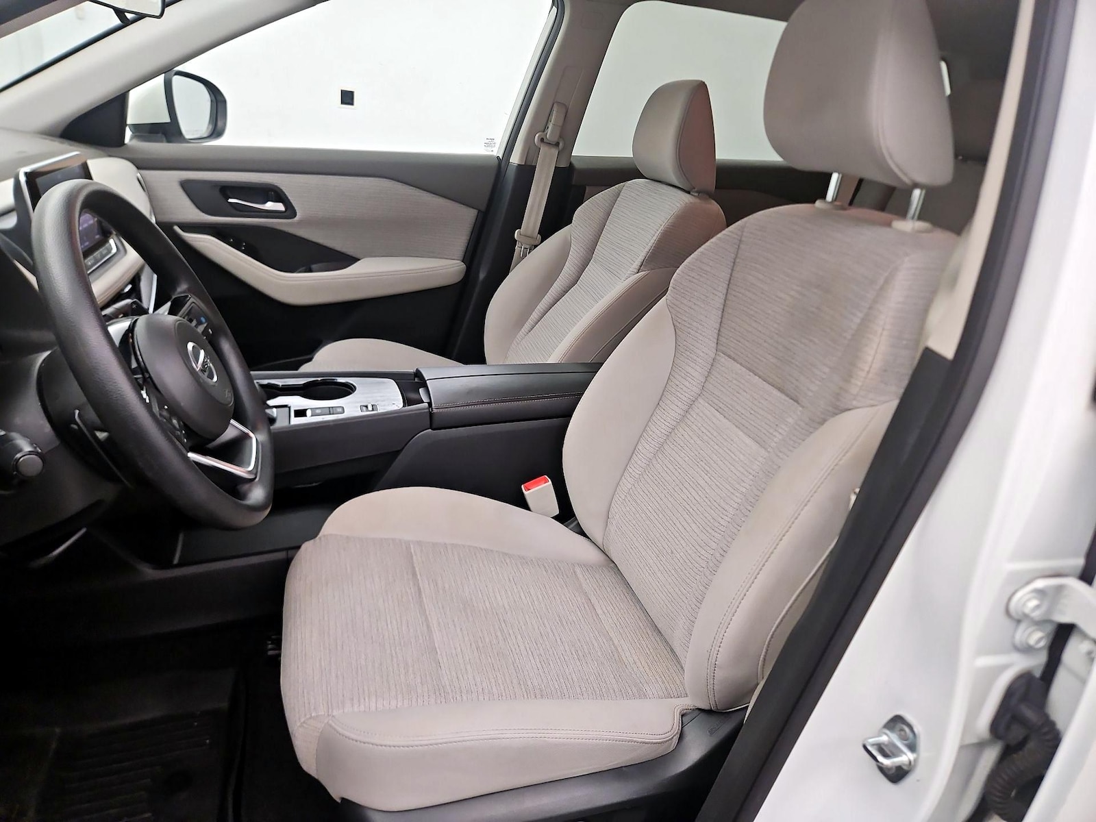 Power Seat(s) & Side Airbags