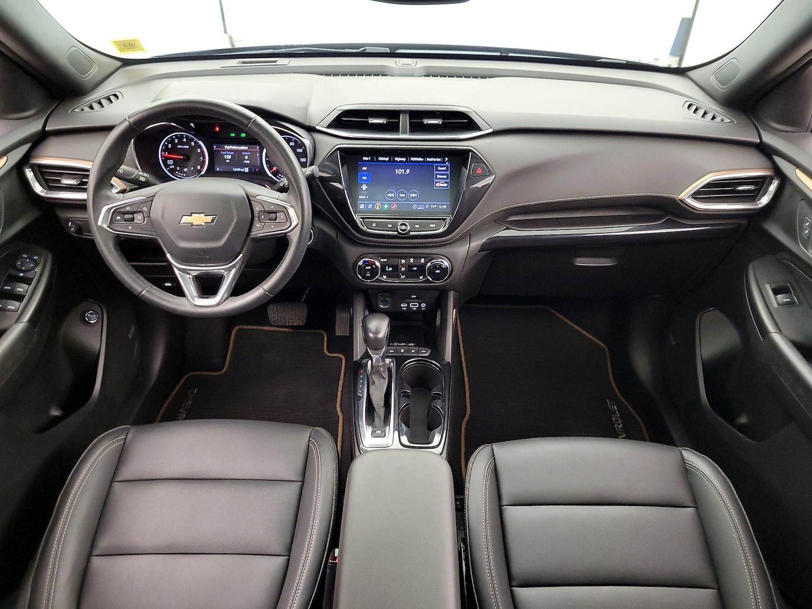 Apple CarPlay® & Android Auto™
