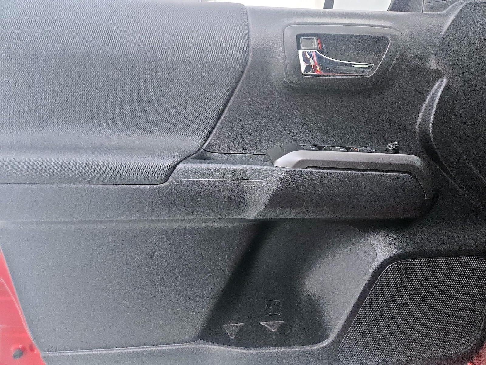 2021 Toyota Tacoma TRD Off Road - Photo 13