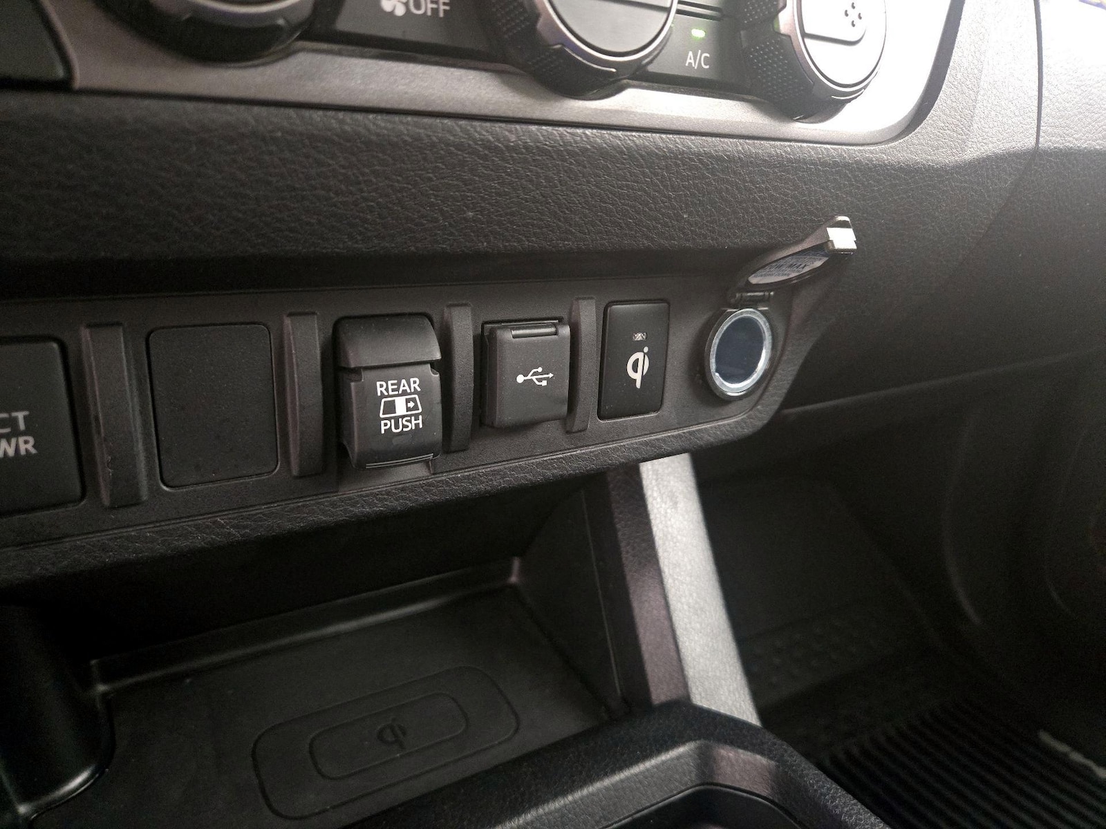 2021 Toyota Tacoma TRD Off Road - Photo 19