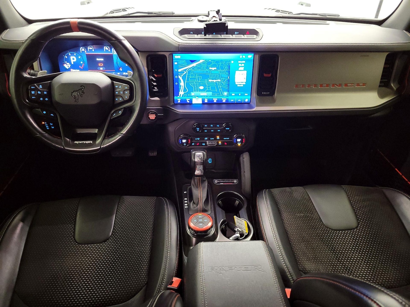 Apple CarPlay® & Android Auto™