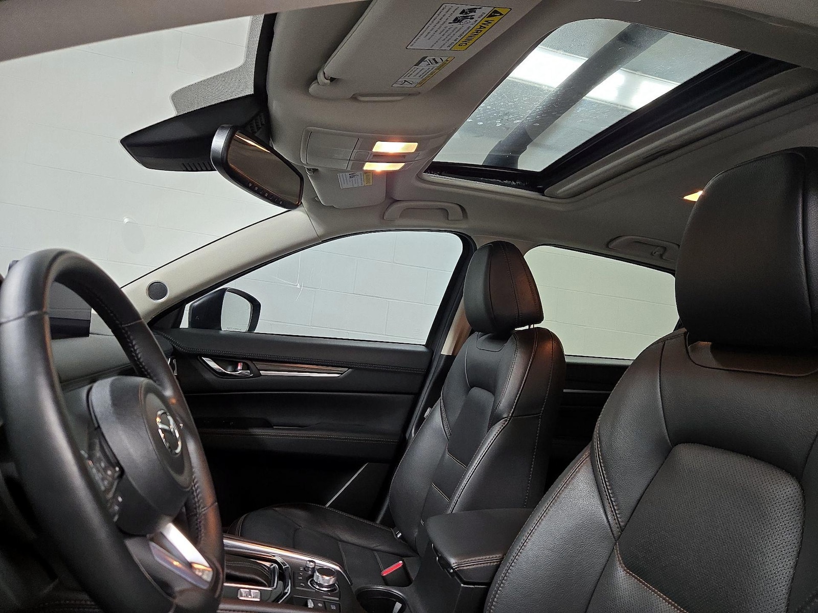 Sunroof(s) & Overhead Airbags