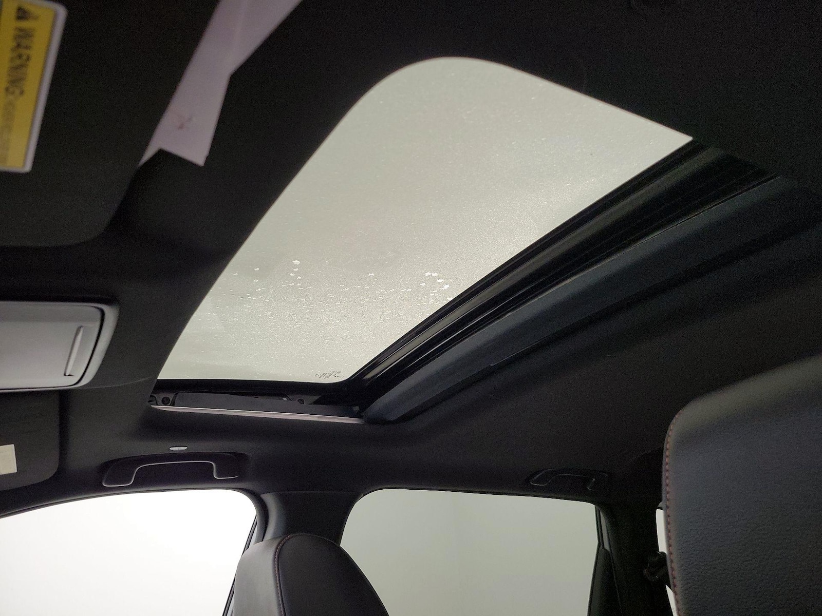Sunroof(s) & Overhead Airbags