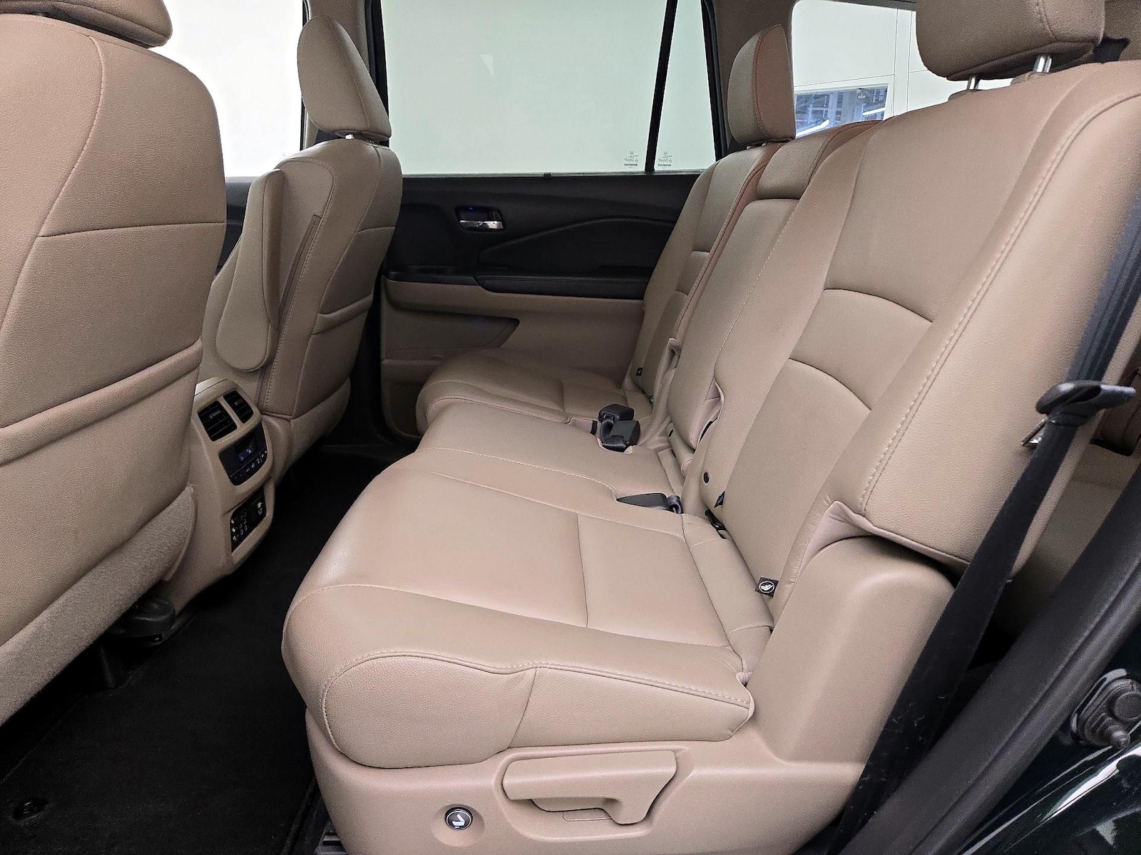 Rear Air Conditioning