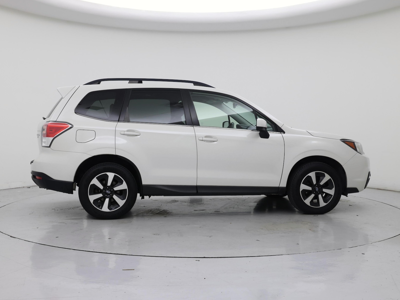 2017 Subaru Forester Limited - Photo 8