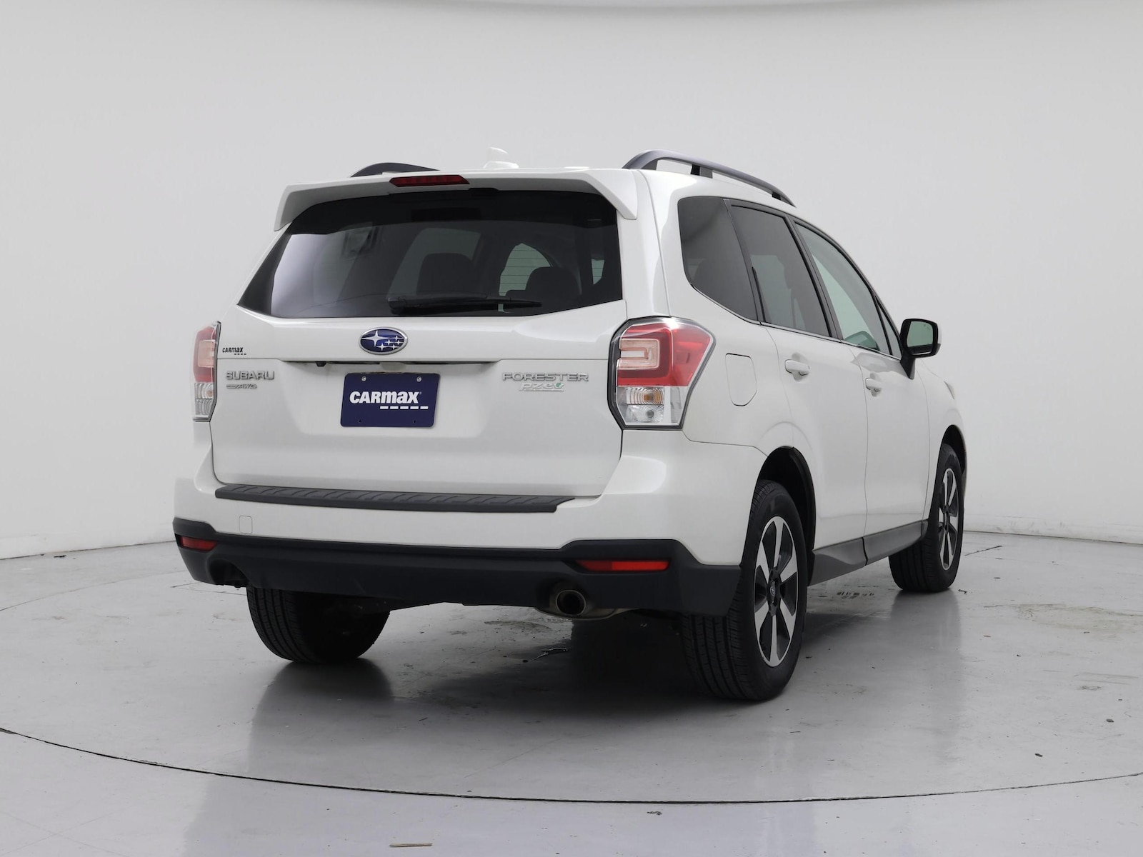 2017 Subaru Forester Limited - Photo 9