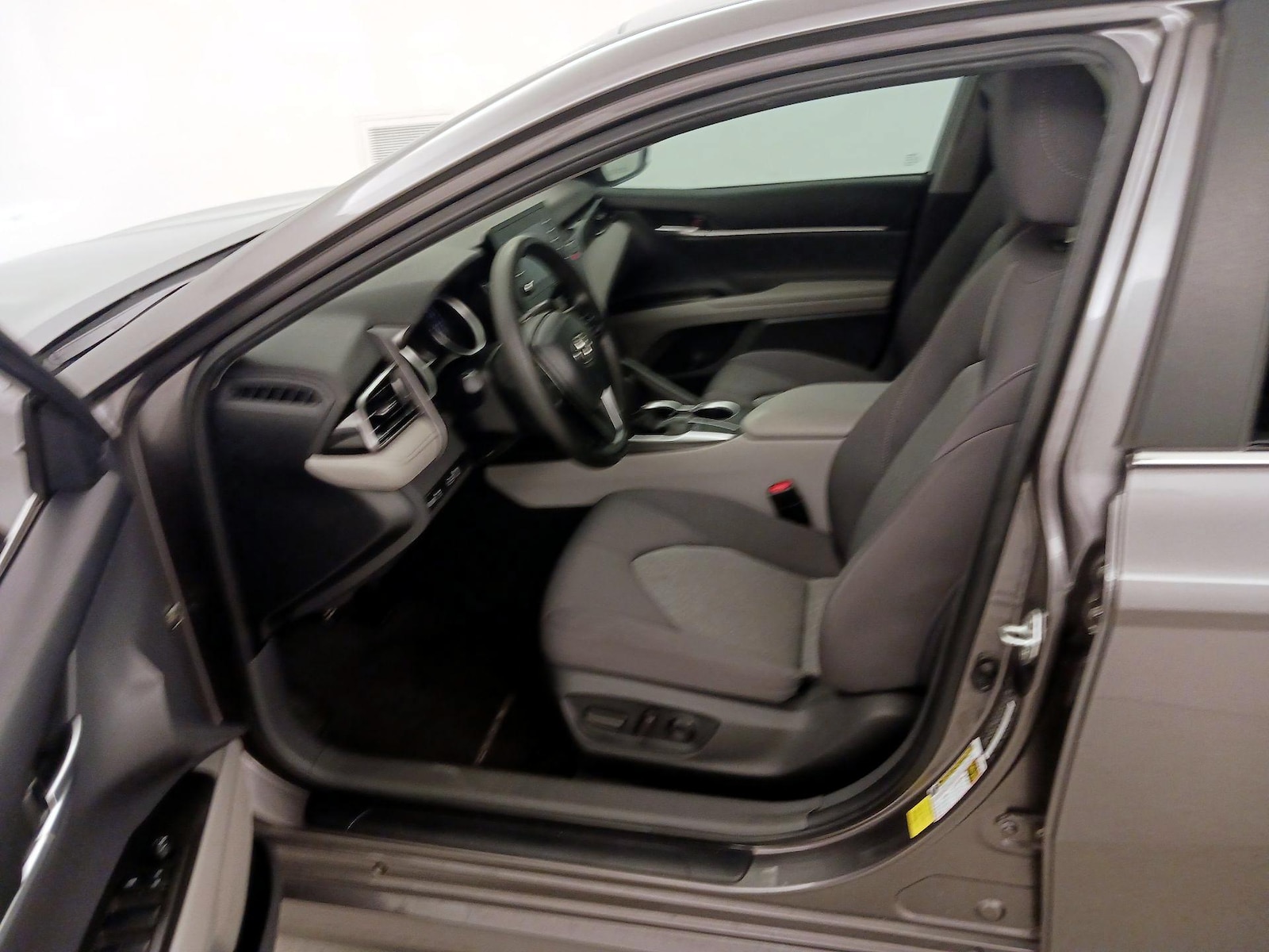 Power Seat(s) & Side Airbags