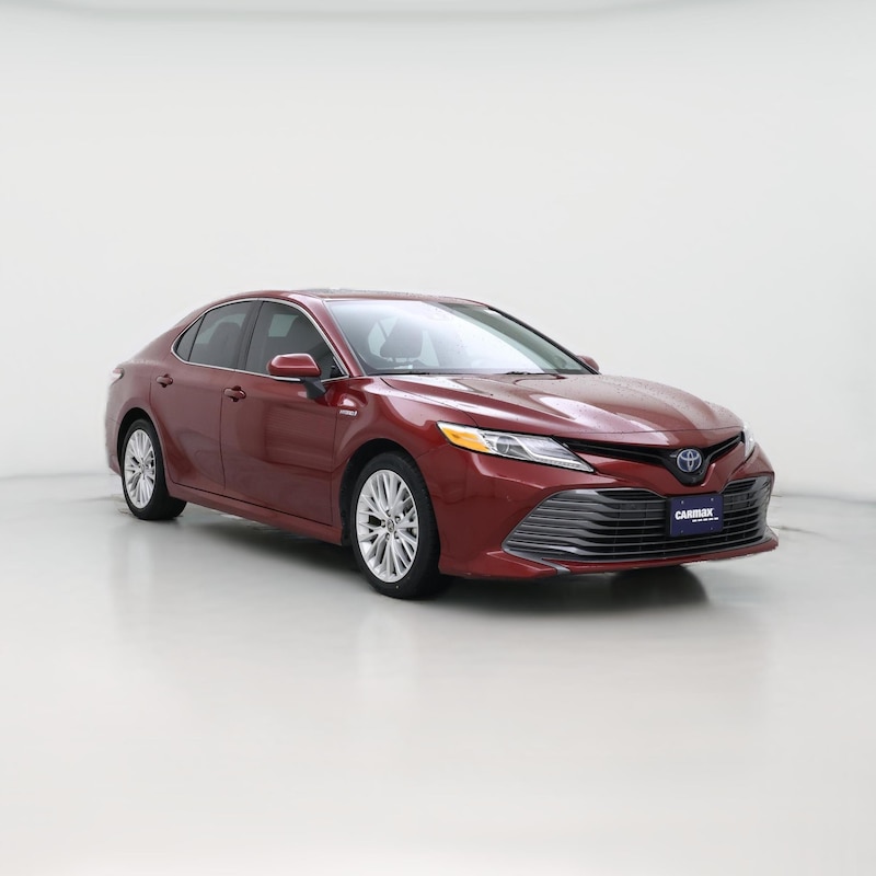 2020 Toyota Camry Hybrid XLE