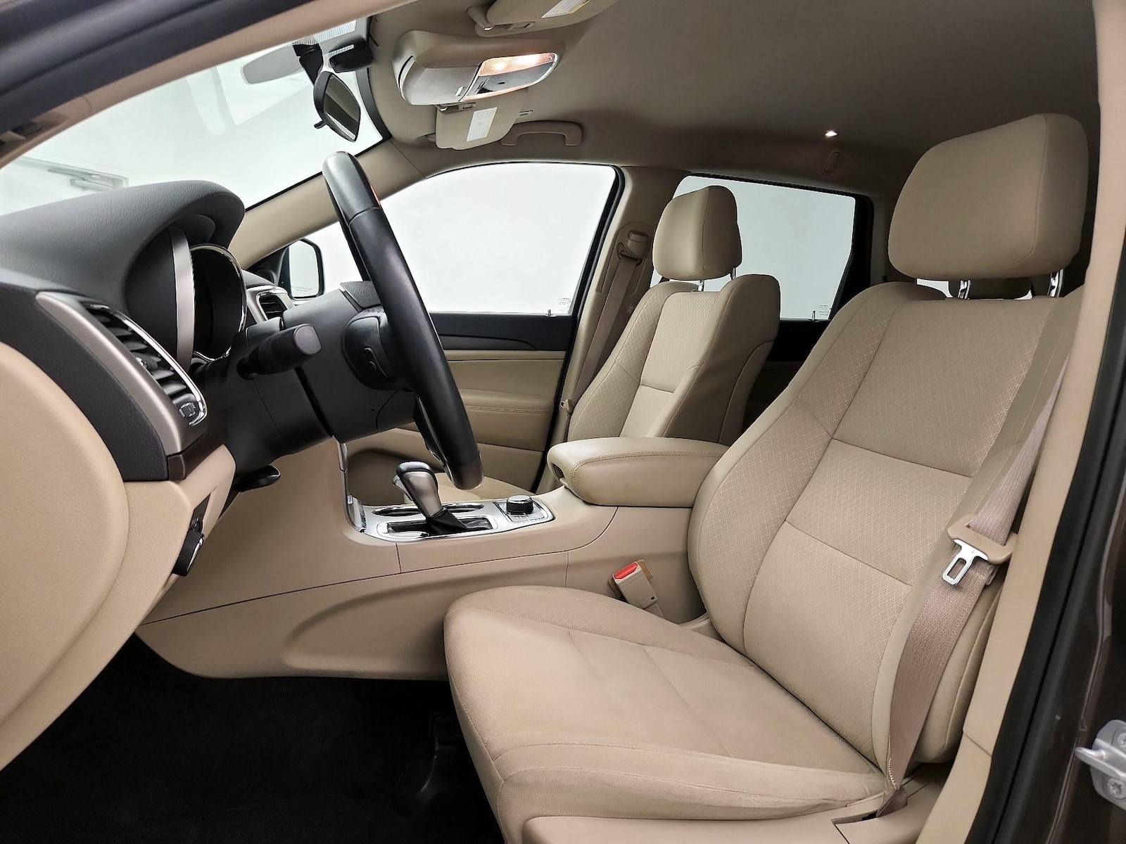 Power Seat(s) & Side Airbags