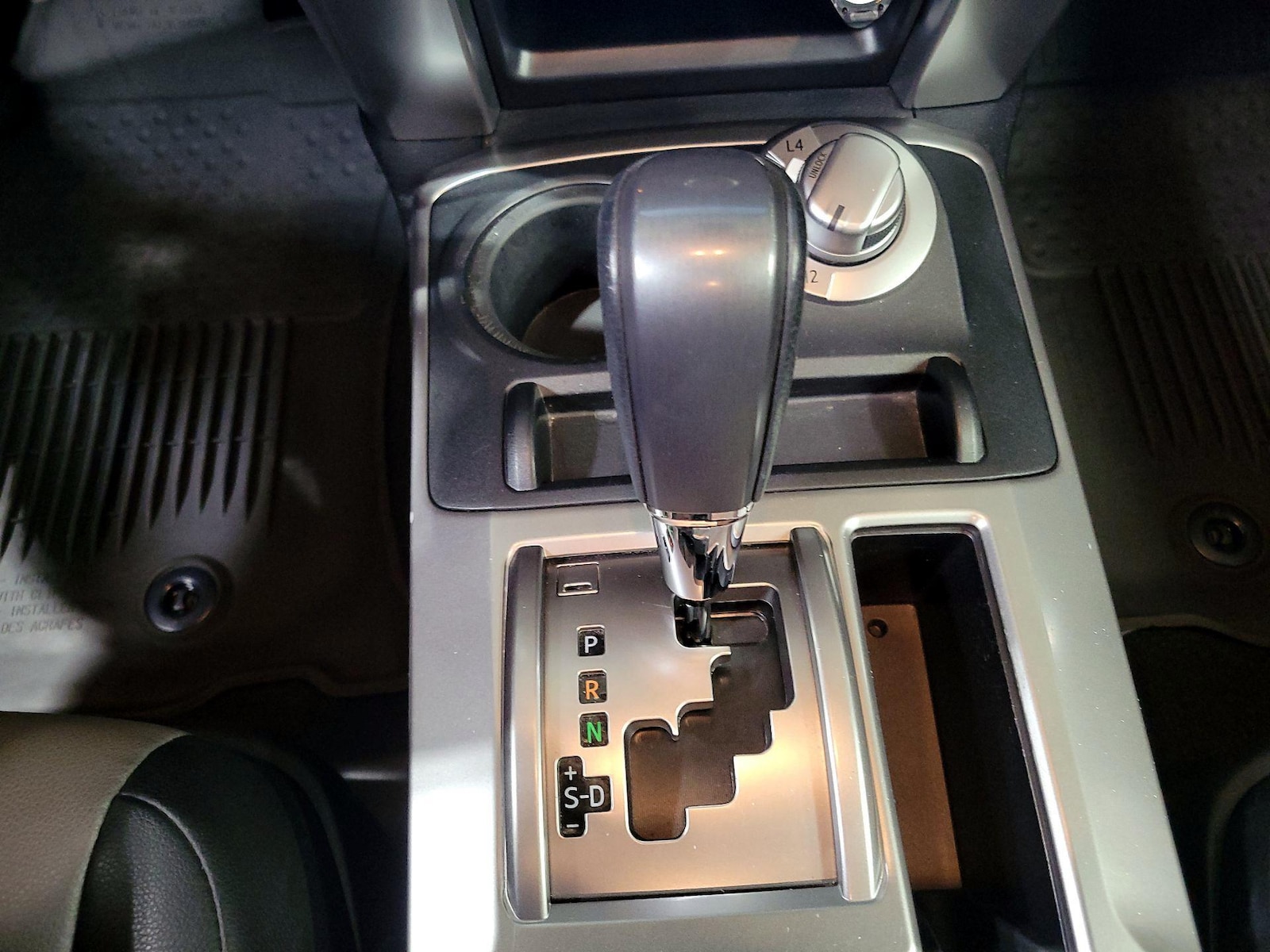 2021 Toyota 4Runner SR5 Premium - Photo 18