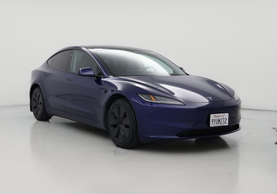 2025 Tesla Model 3 Long Range Rear-Wheel Drive in Blue — CarMax photo