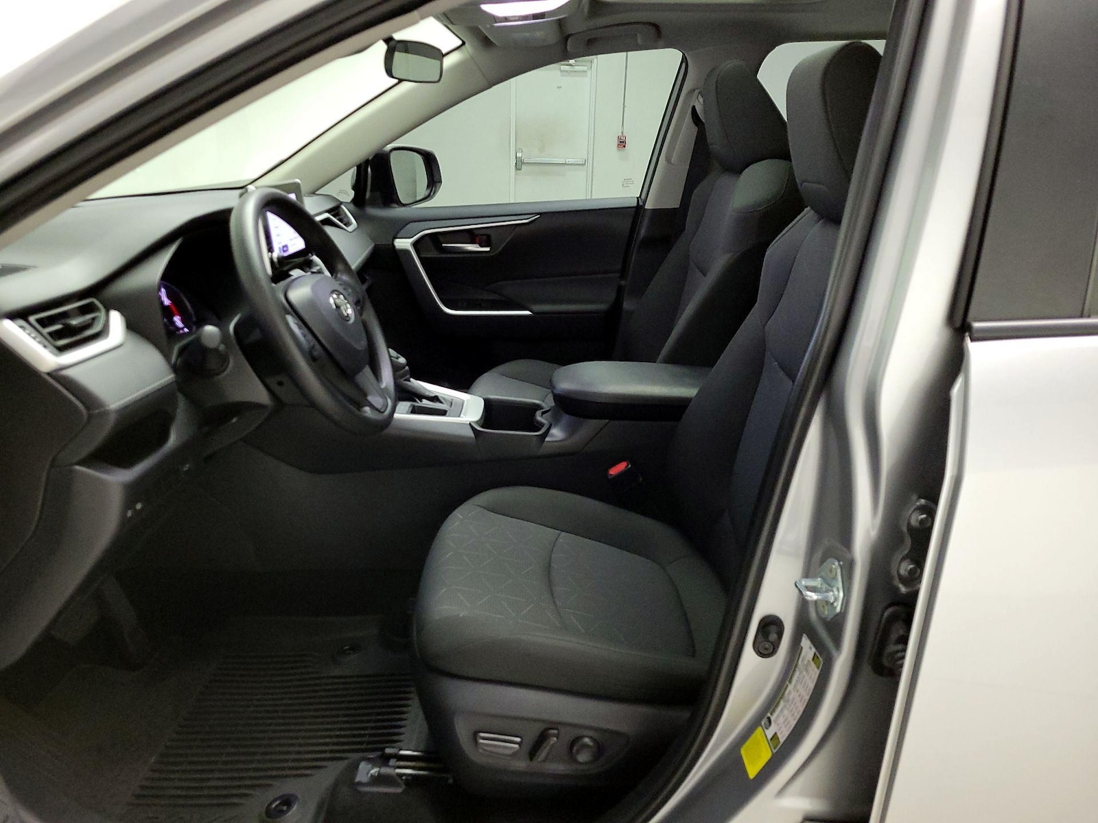 Power Seat(s) & Side Airbags