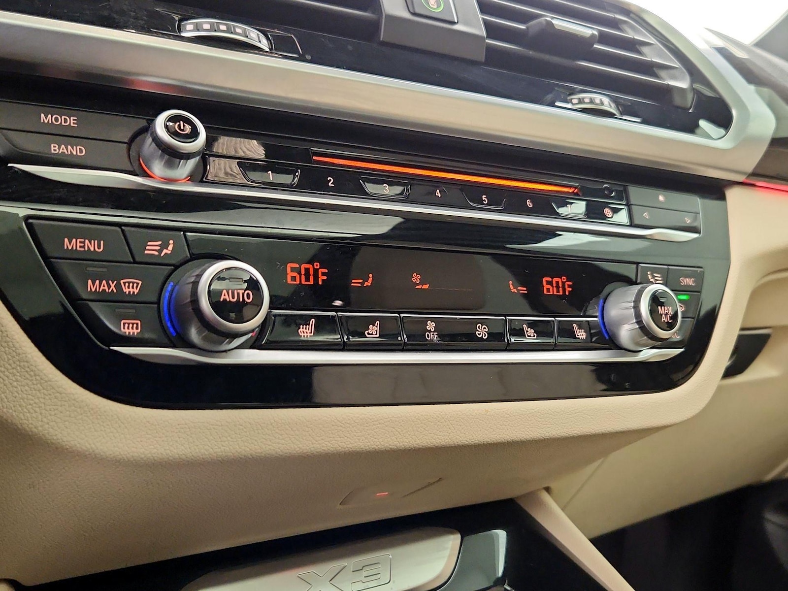 2019 BMW X3 30i - Photo 18