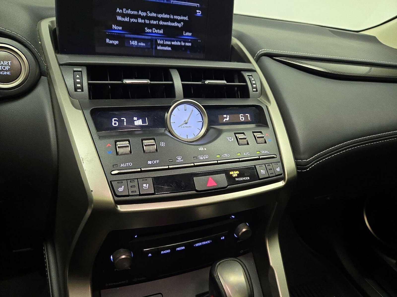2020 Lexus NX 300 - Photo 17