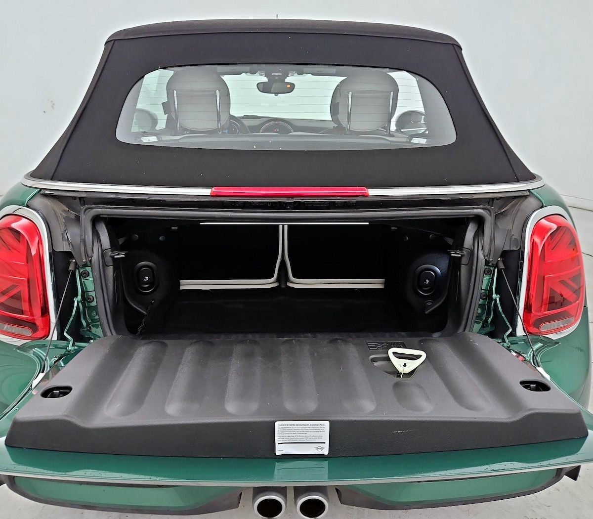 Trunk/Cargo (Seats Up)