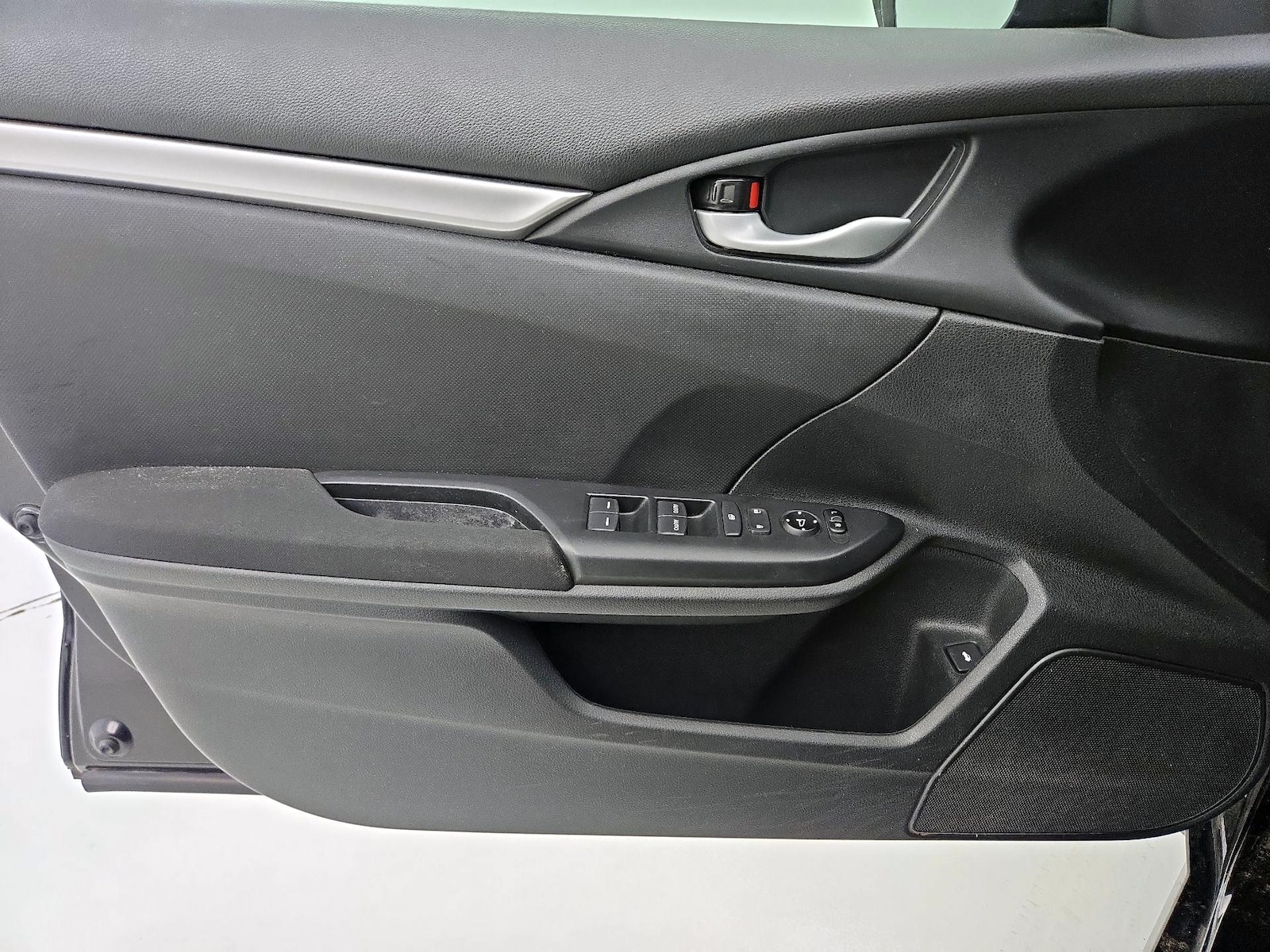 2018 Honda Civic LX - Photo 13
