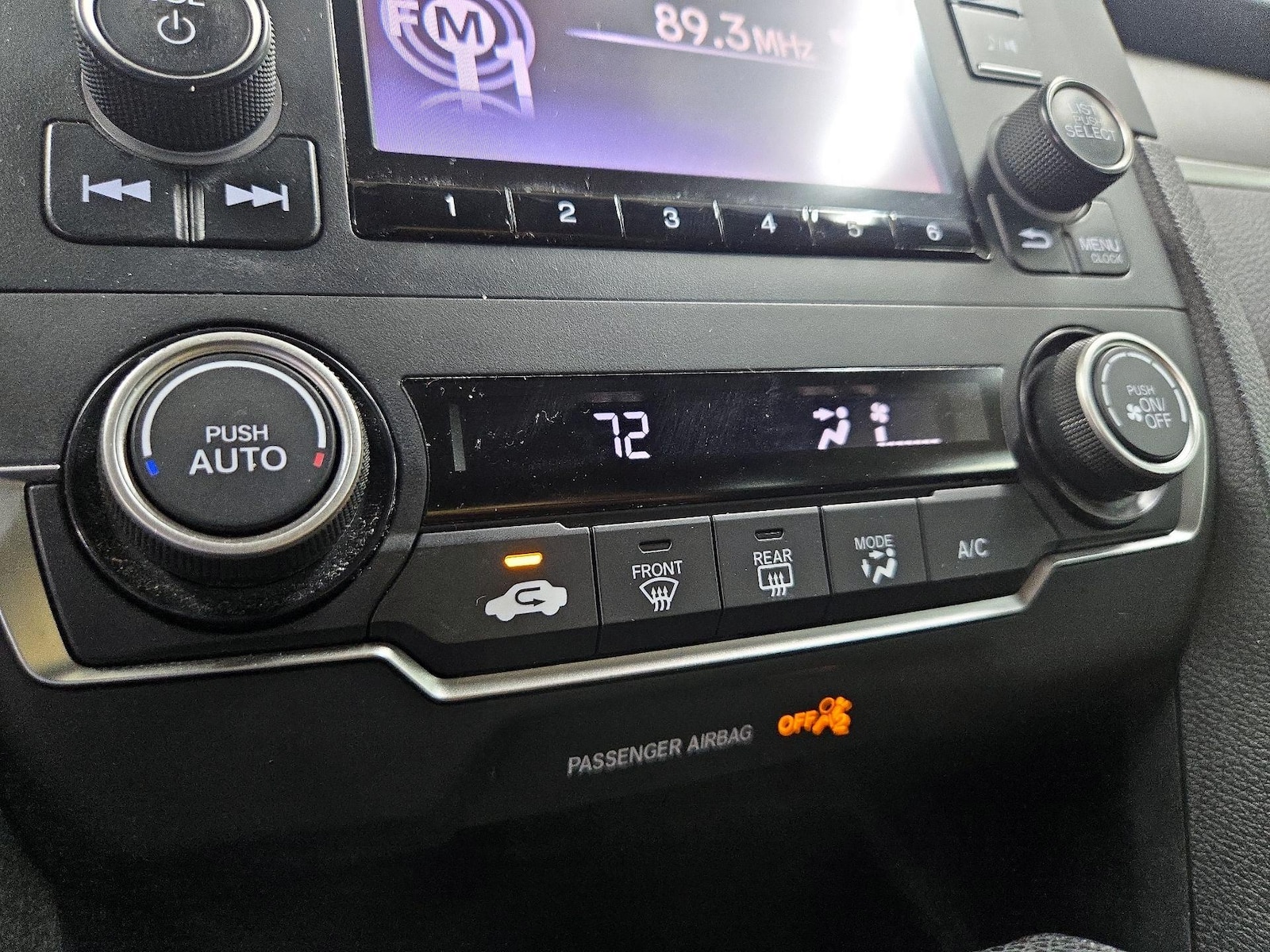 2018 Honda Civic LX - Photo 17