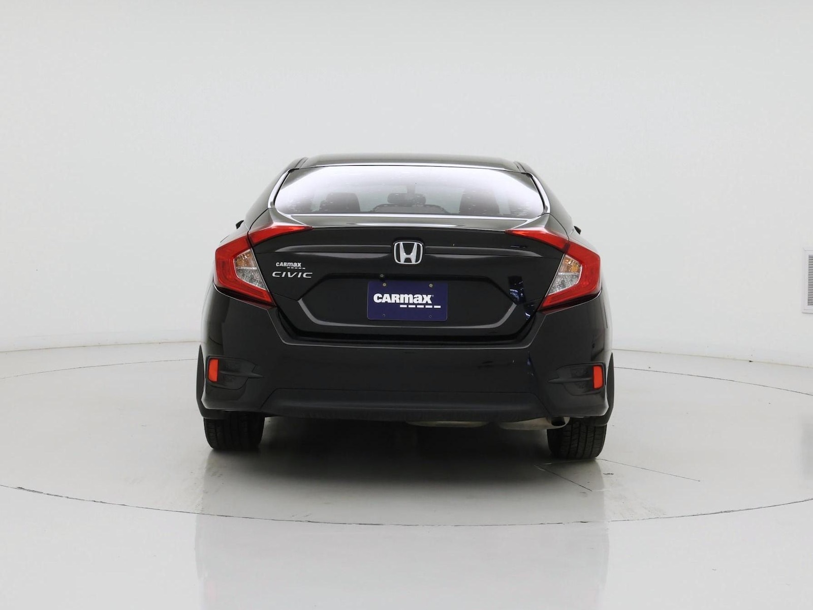 2018 Honda Civic LX - Photo 7