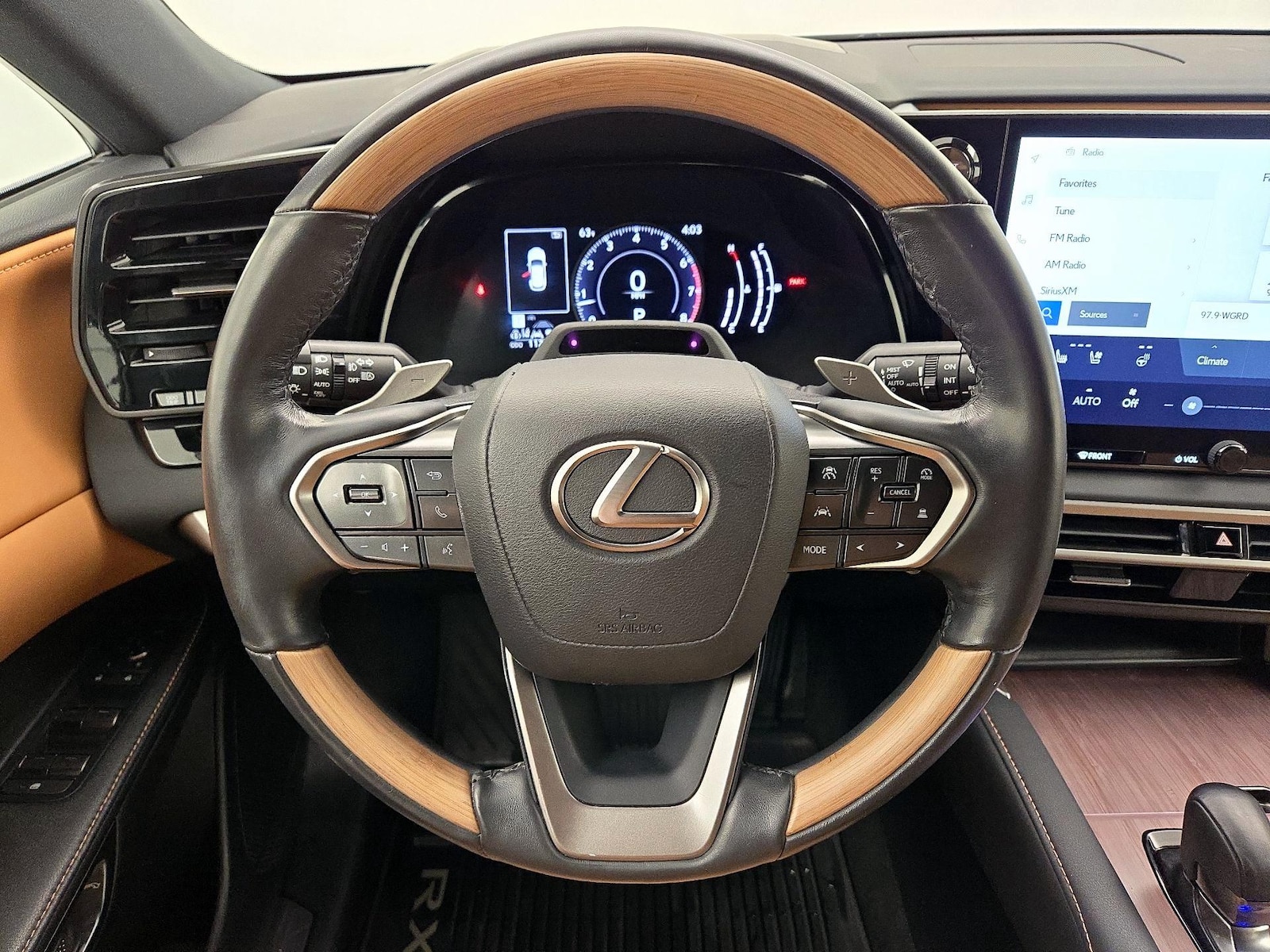 2024 Lexus RX 350 - Photo 11