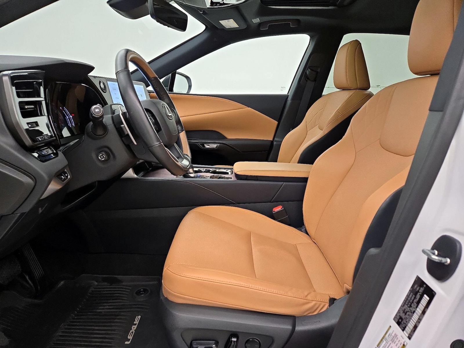 2024 Lexus RX 350 - Photo 12