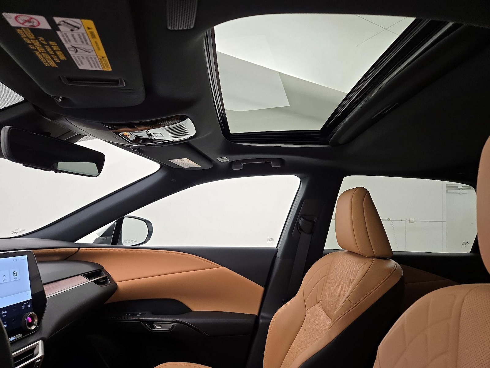 2024 Lexus RX 350 - Photo 20