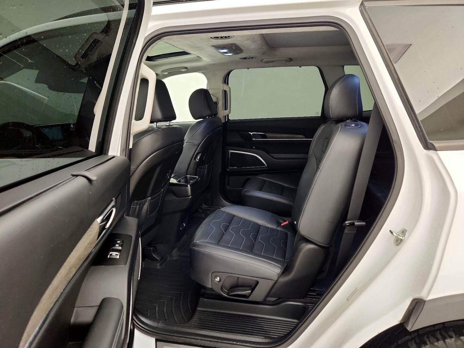 Rear Air Conditioning