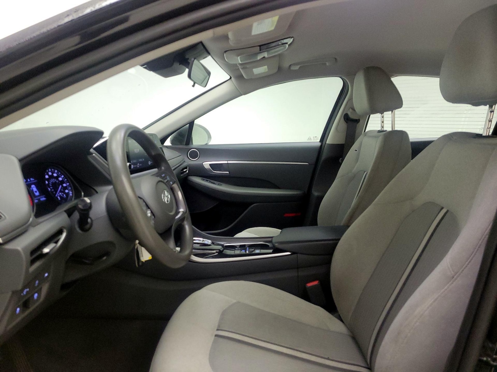 2022 Hyundai Sonata SE - Photo 12