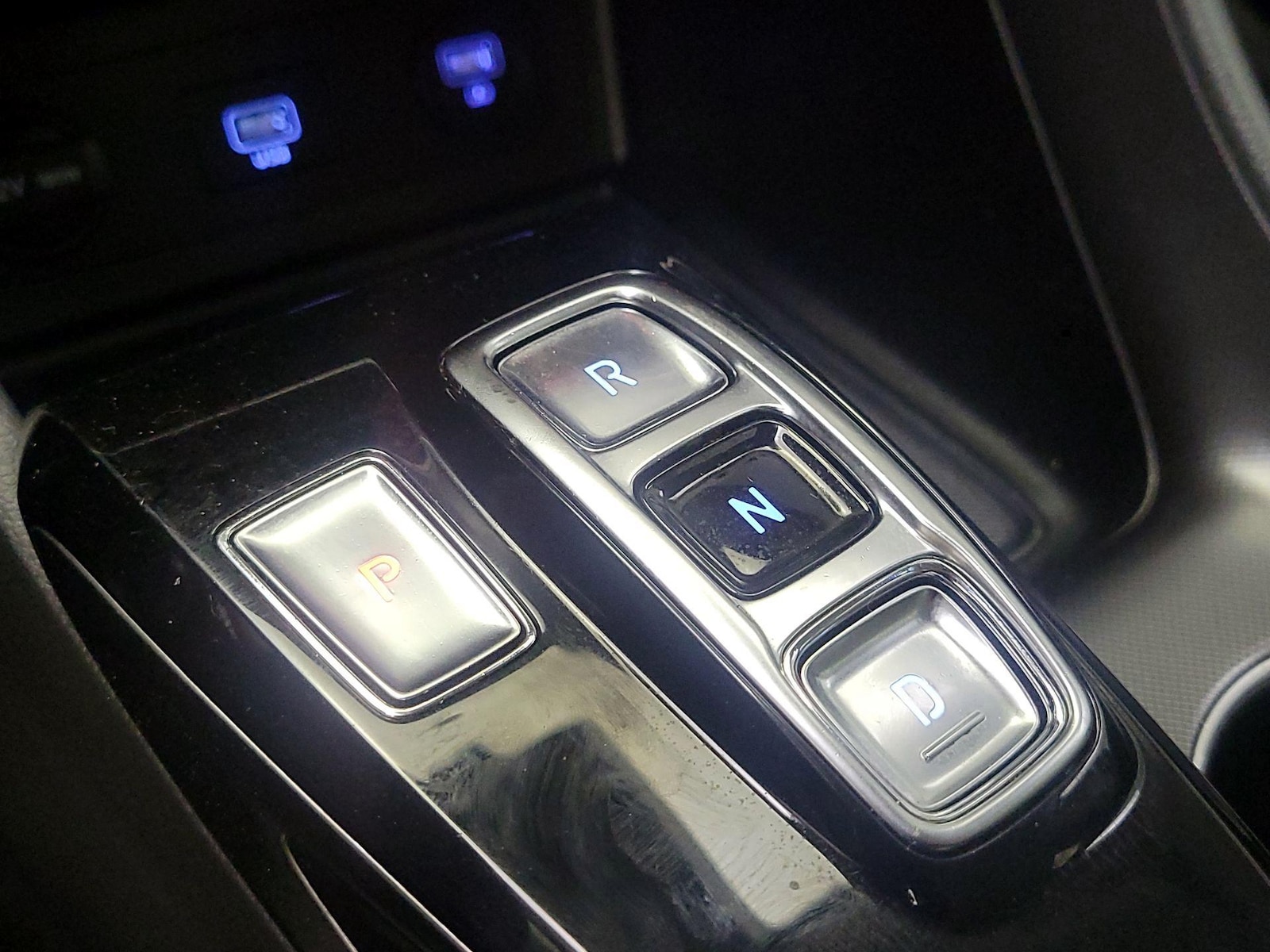 2022 Hyundai Sonata SE - Photo 18