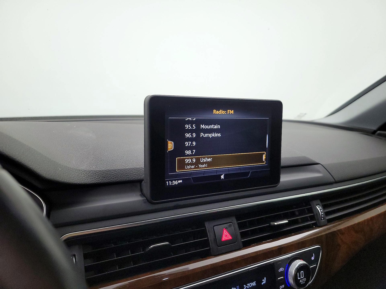 2019 Audi A4 Premium - Photo 16