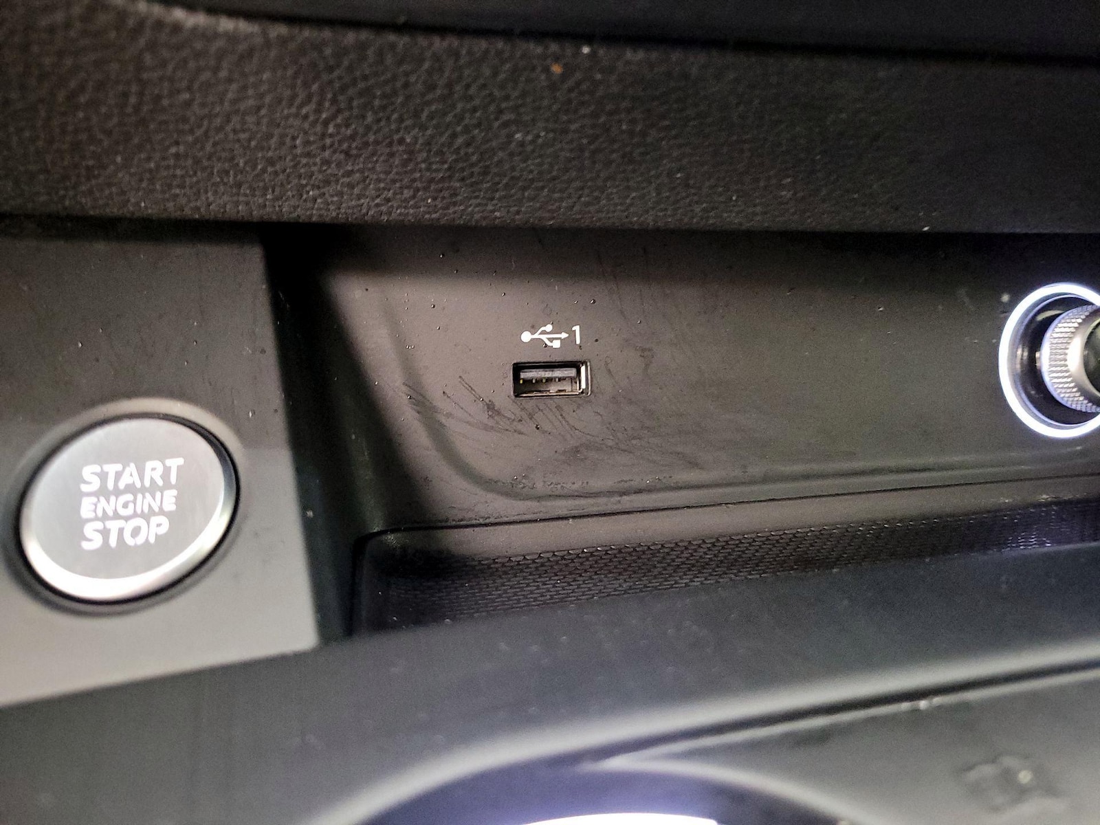 2019 Audi A4 Premium - Photo 19