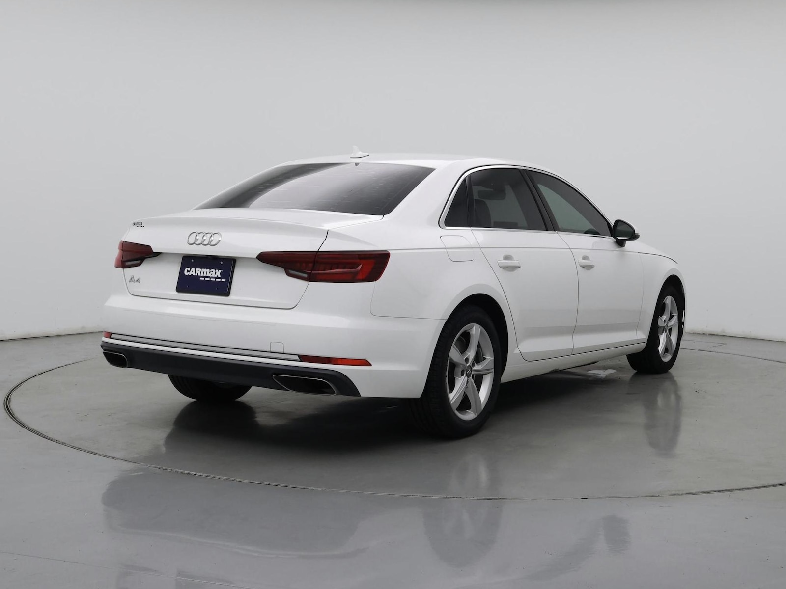 2019 Audi A4 Premium - Photo 9