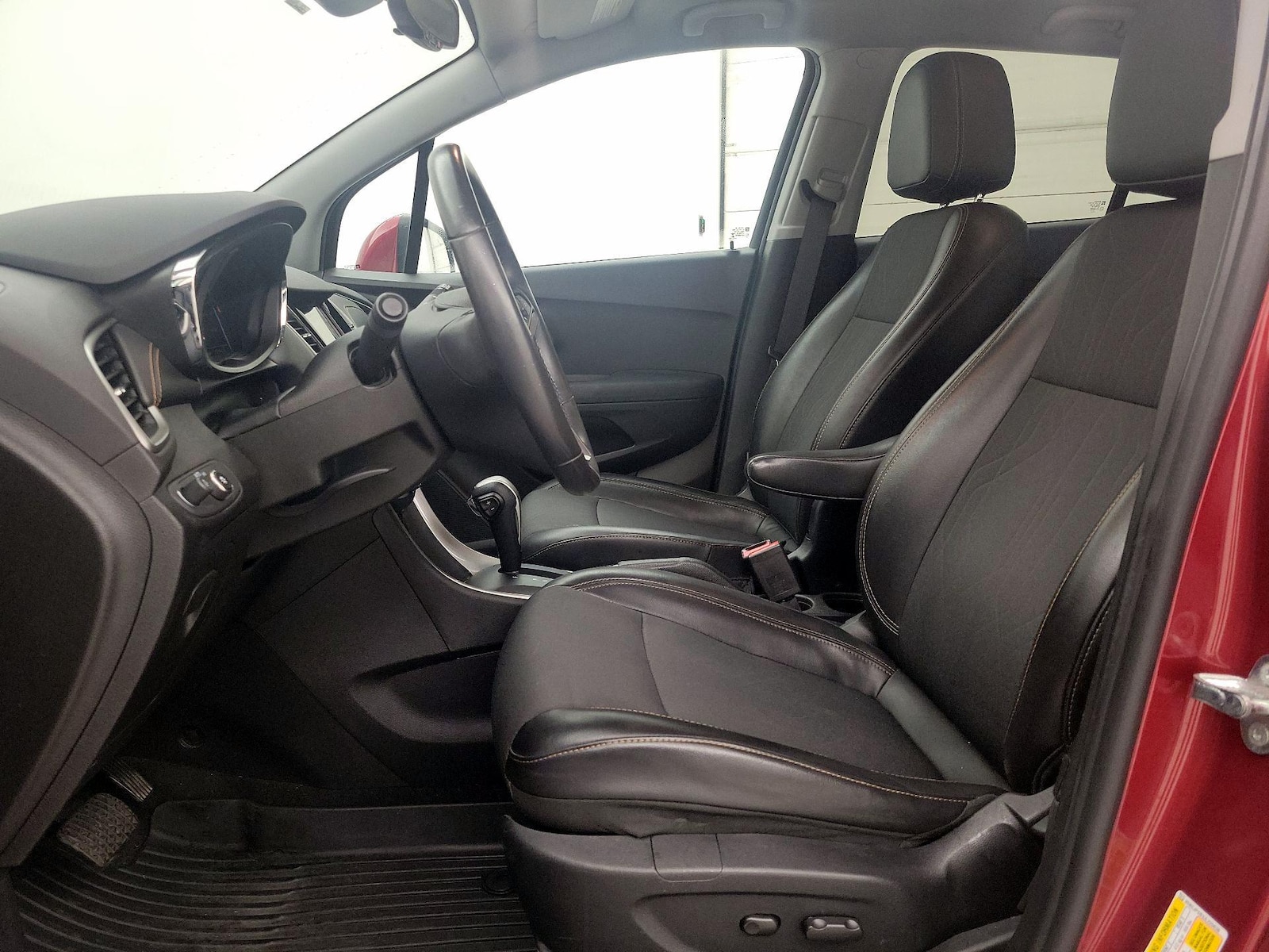 Power Seat(s) & Side Airbags