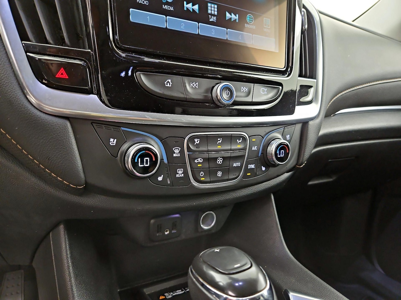 2019 Chevrolet Traverse Premier - Photo 18