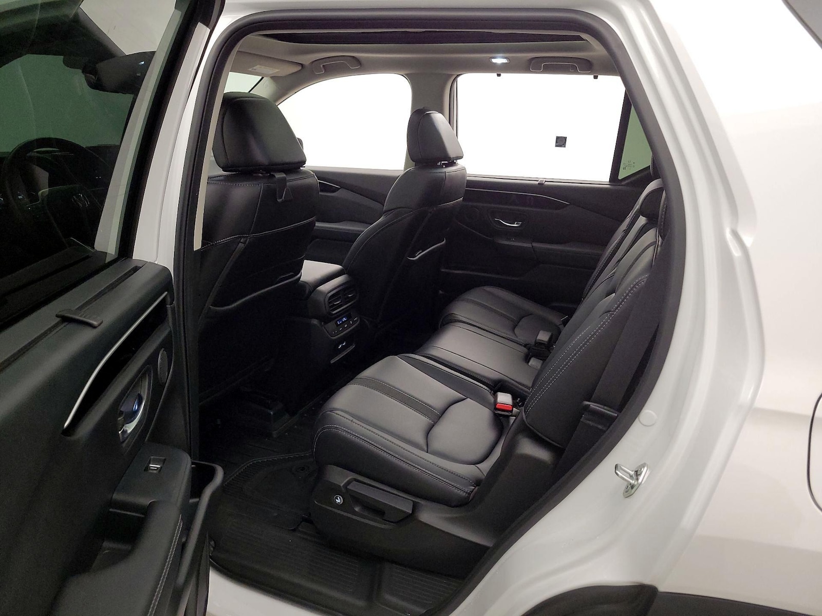 Rear Air Conditioning