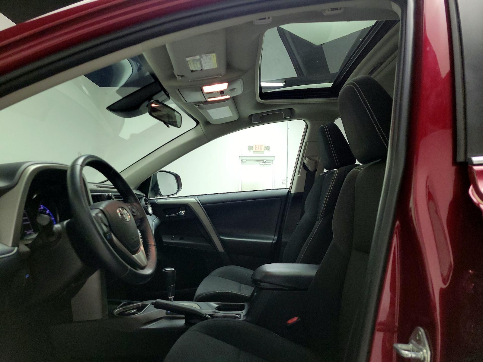Sunroof(s) & Overhead Airbags