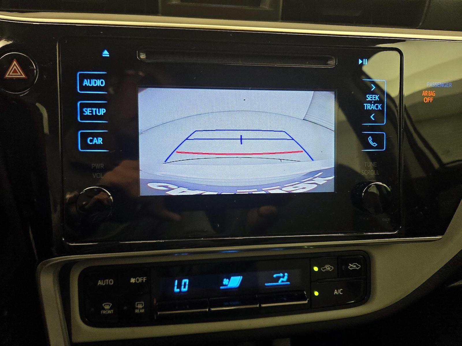 2018 Toyota Corolla LE - Photo 15