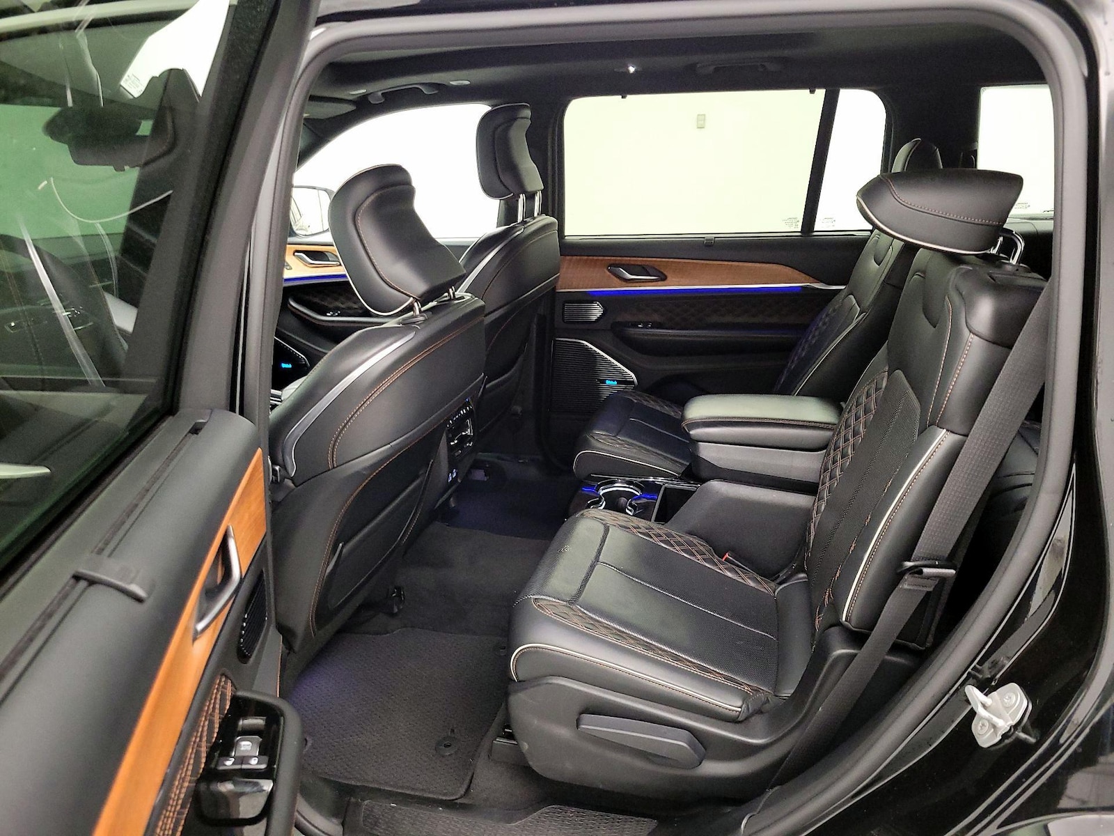 Rear Air Conditioning