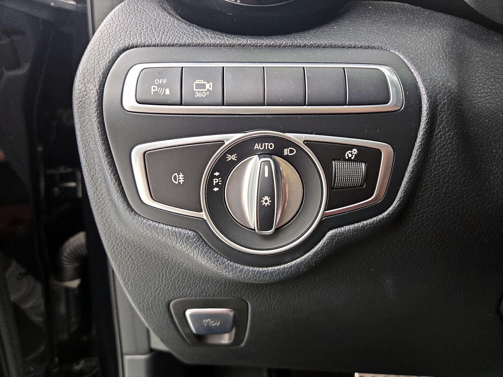 2019 Mercedes-Benz GLC Coupe GLC300 - Photo 14