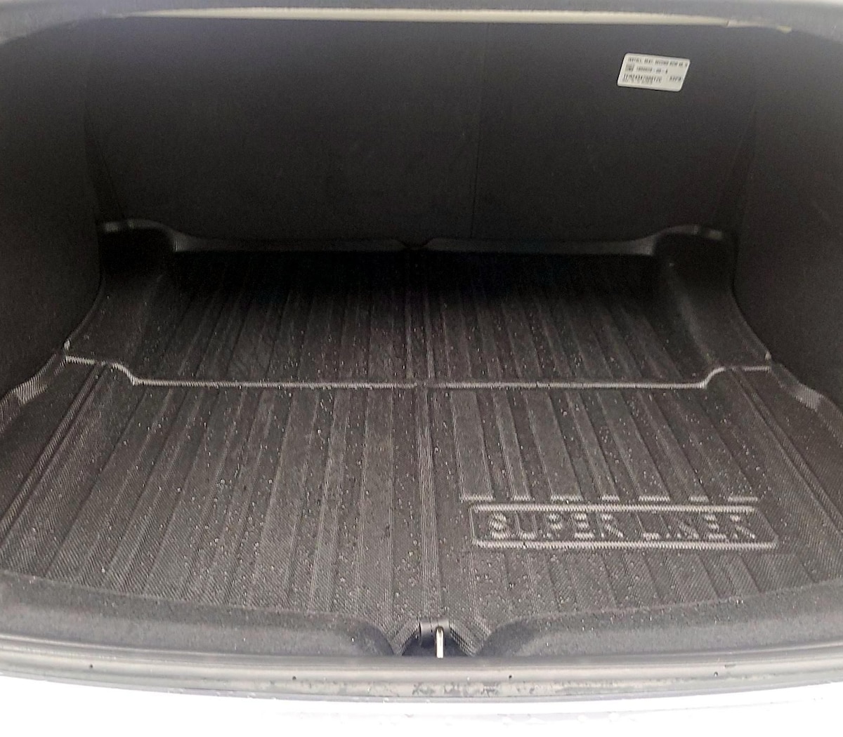 Trunk/Cargo (Seats Up)